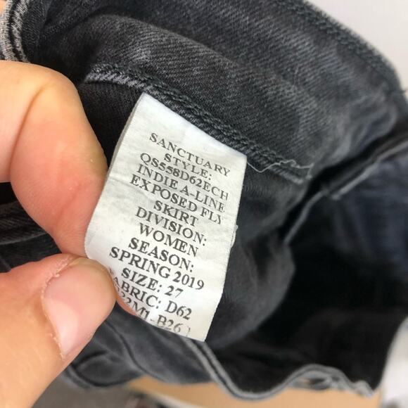 NWT Sanctuary Hera Tehuacan faded black skirt - Picture 9 of 11